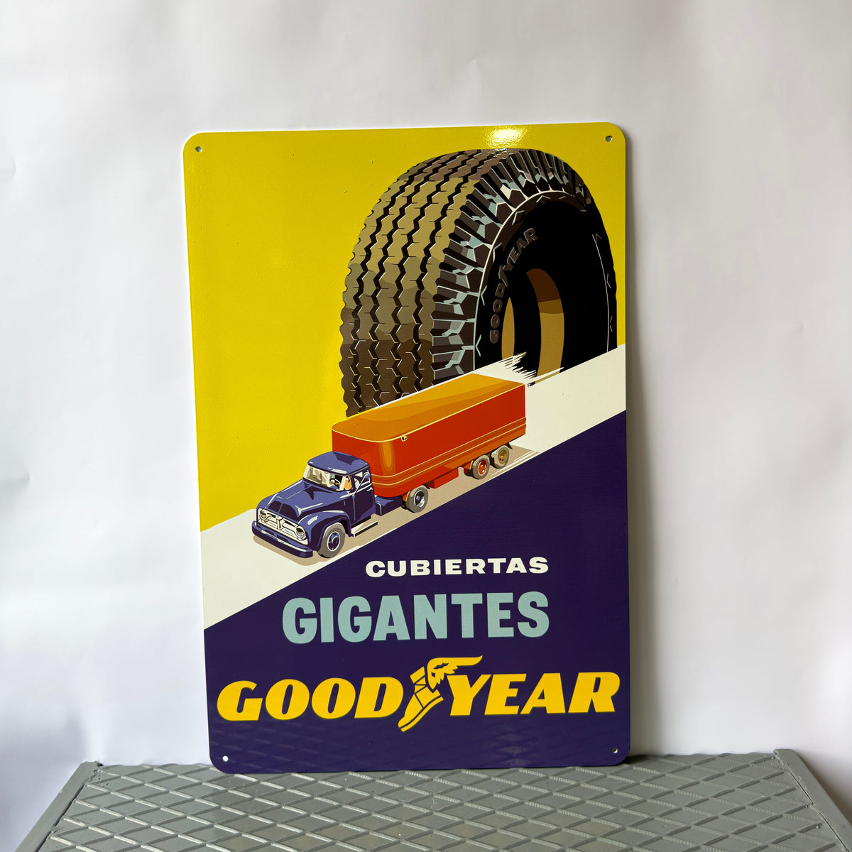 Good Year Tyres Metal Tabela