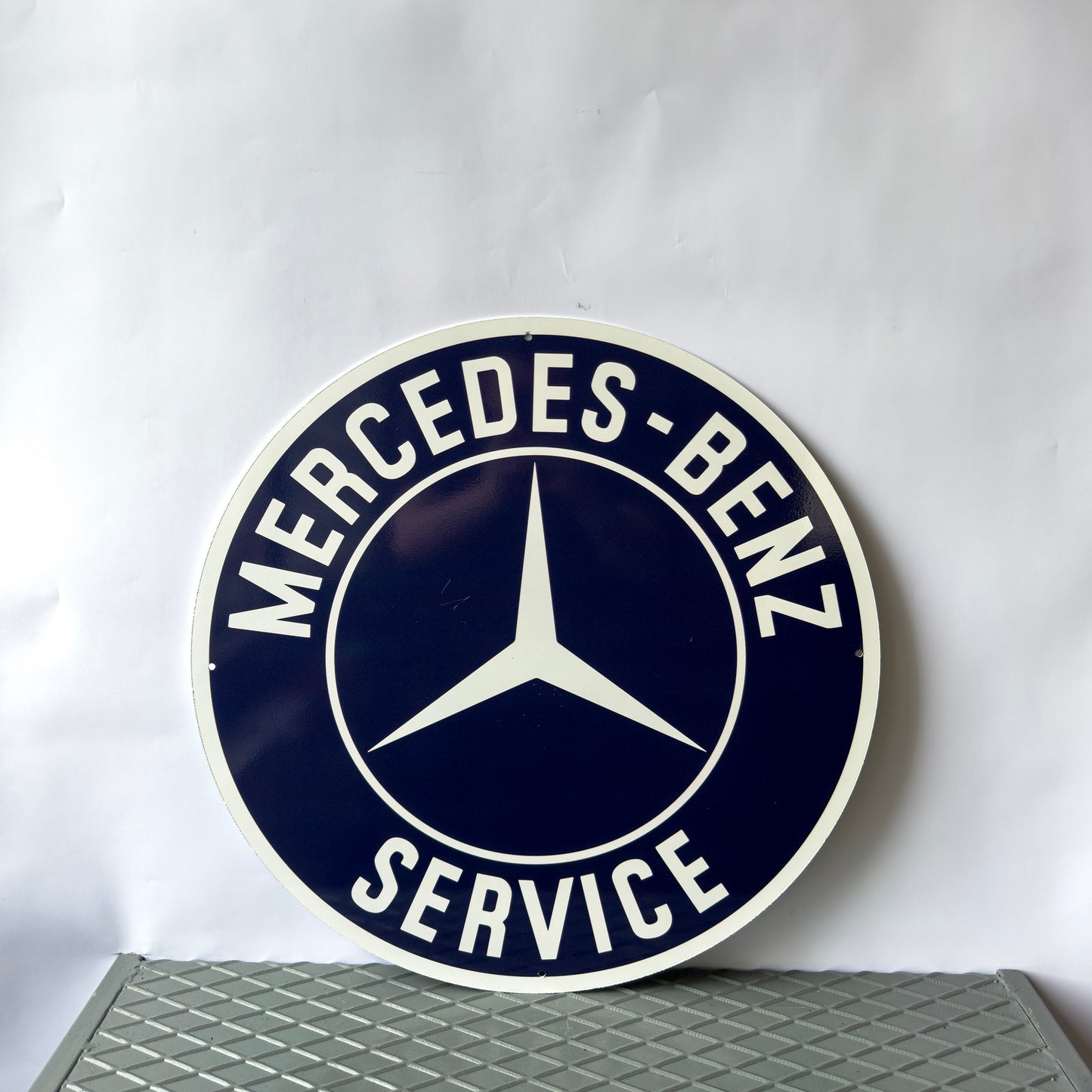 Mercedes Benz Service Metal Tabela