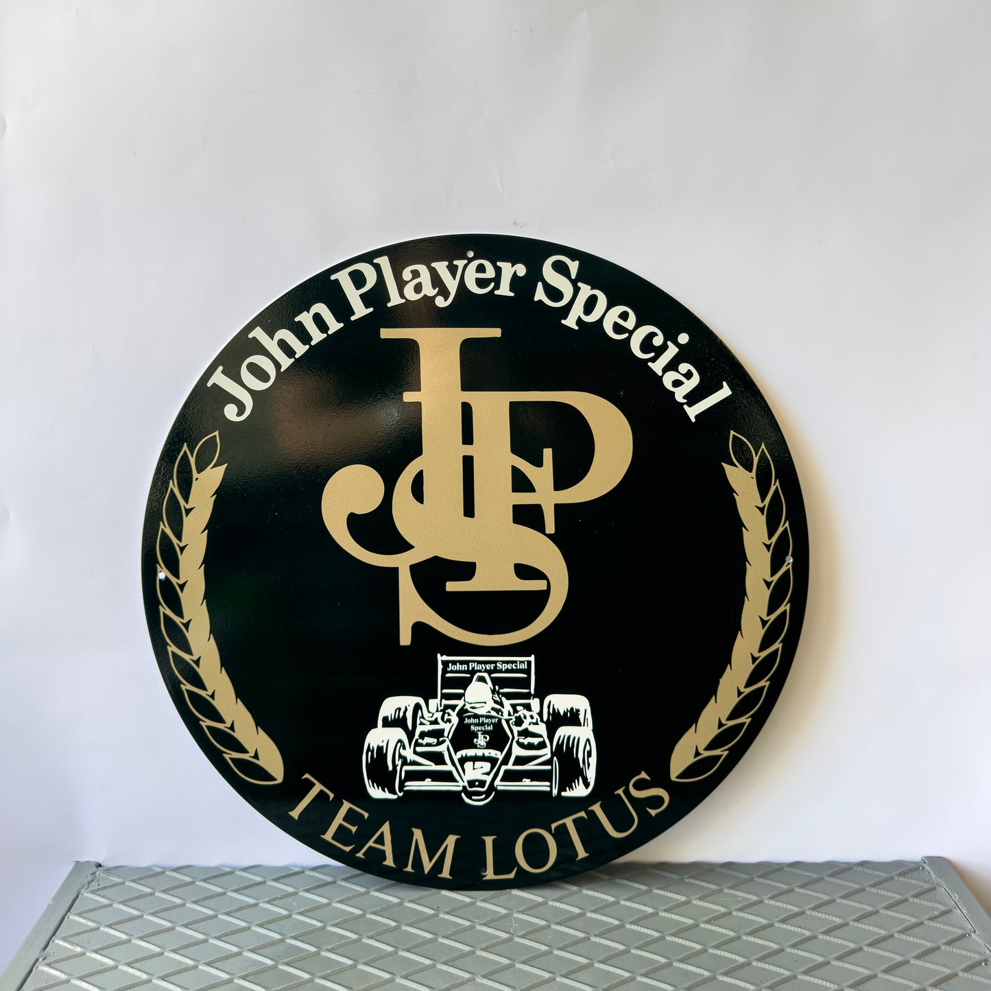 Team Lotus - John Player Special Metal Tabela