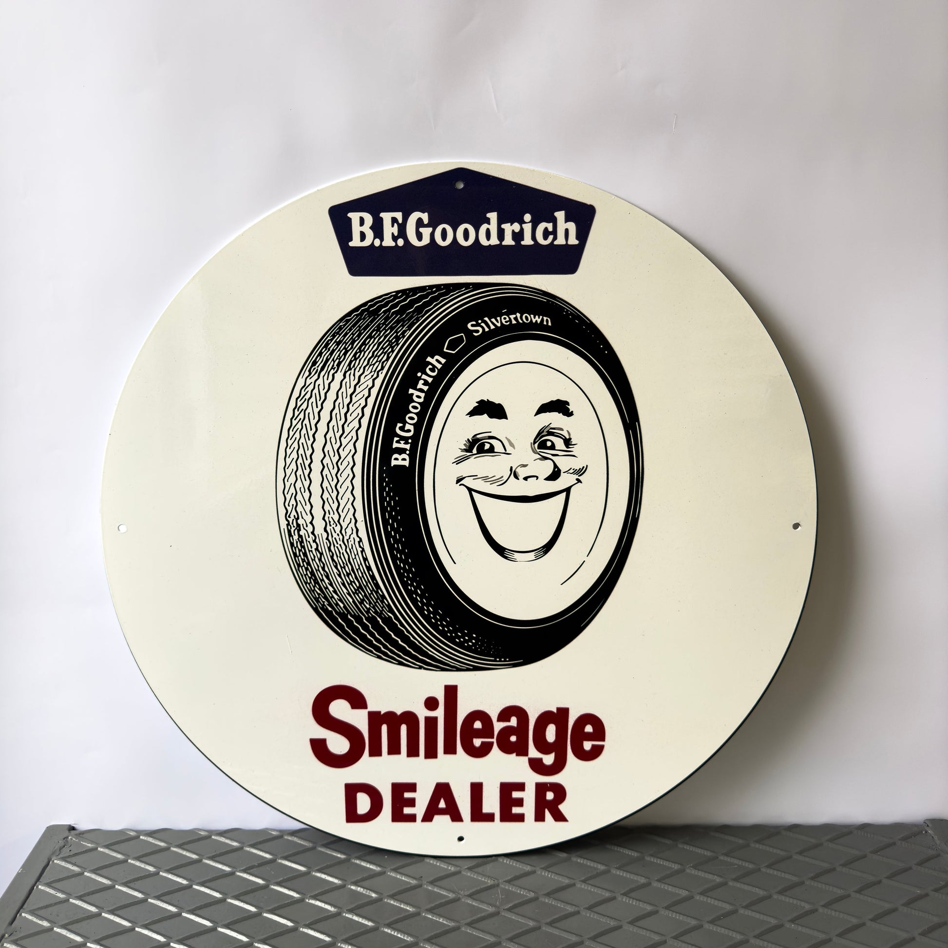 Vintage Goodrich Tyre - Garage & Tyre Service Metal Tabela