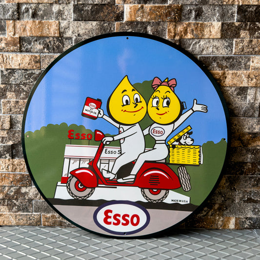 Esso Oil Drop Man and Woman Metal Tabela