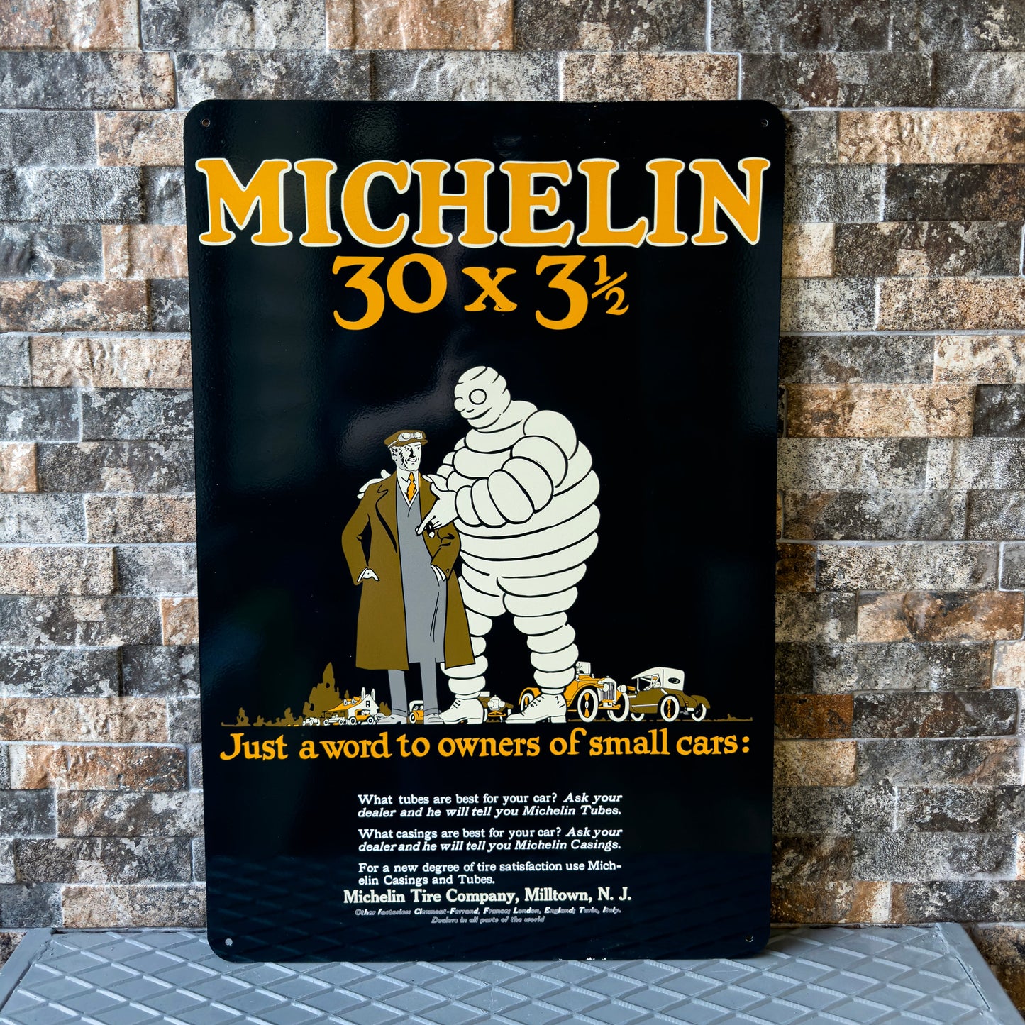 Michelin 30x3 1/2 Metal Tabela