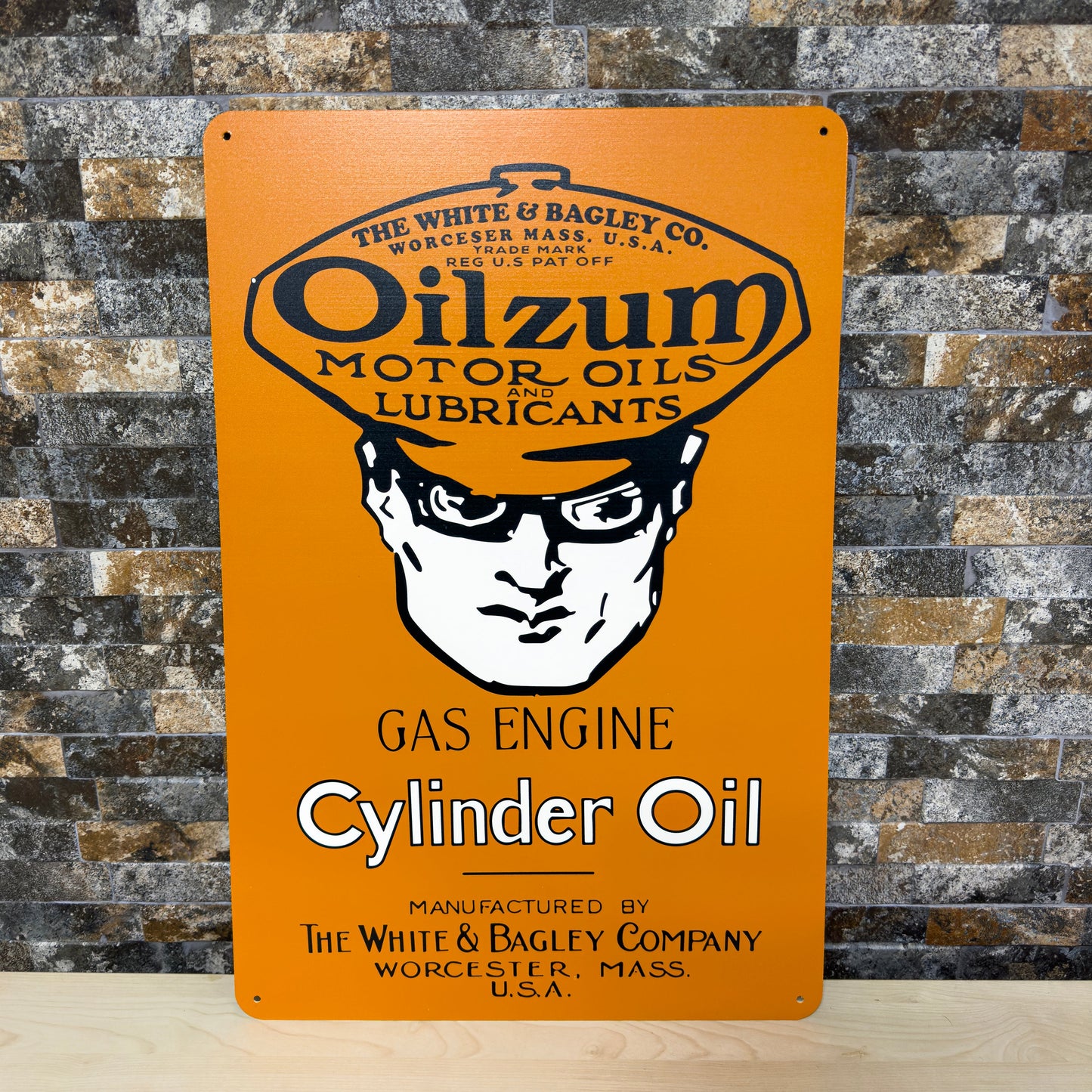 Oilzum Cylinder Oil - Vintage Garage & Man Cave Metal Tabela