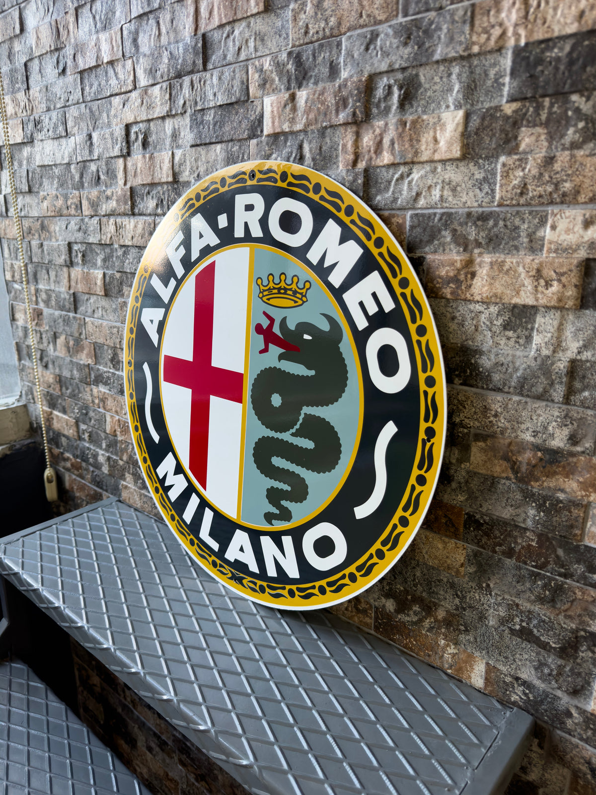 Alfa Romeo 1945 Logo Metal Tabela