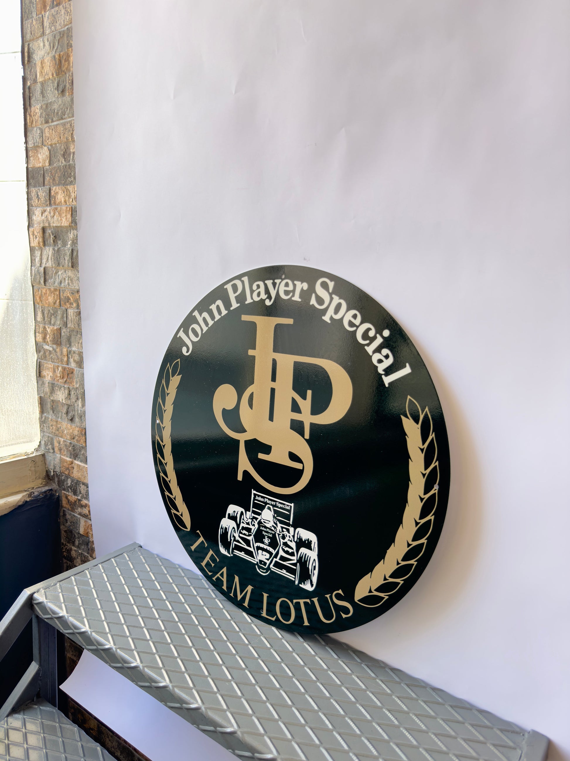 Team Lotus - John Player Special Metal Tabela