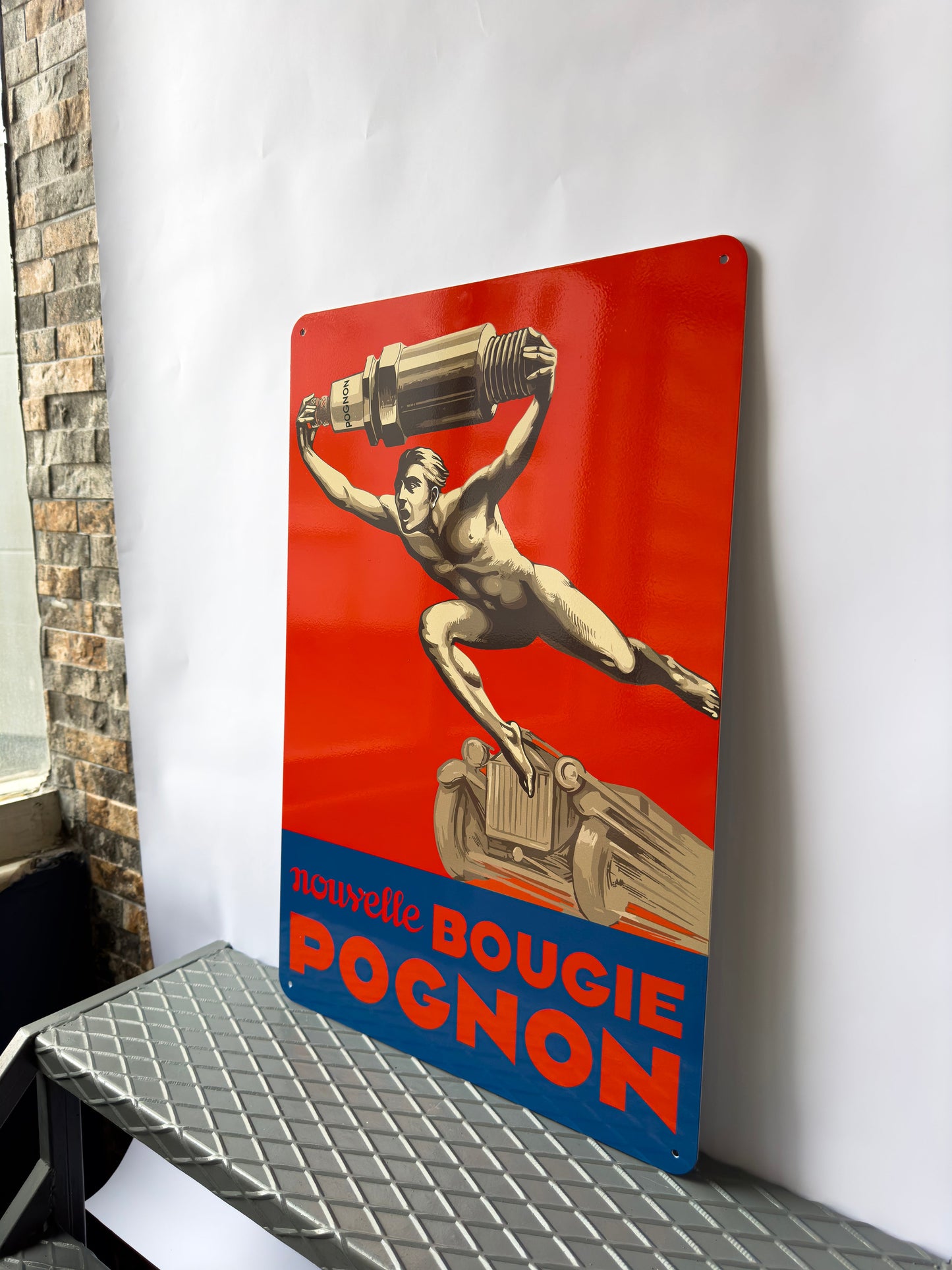 Bougie Pognon - Garage Metal Tabela