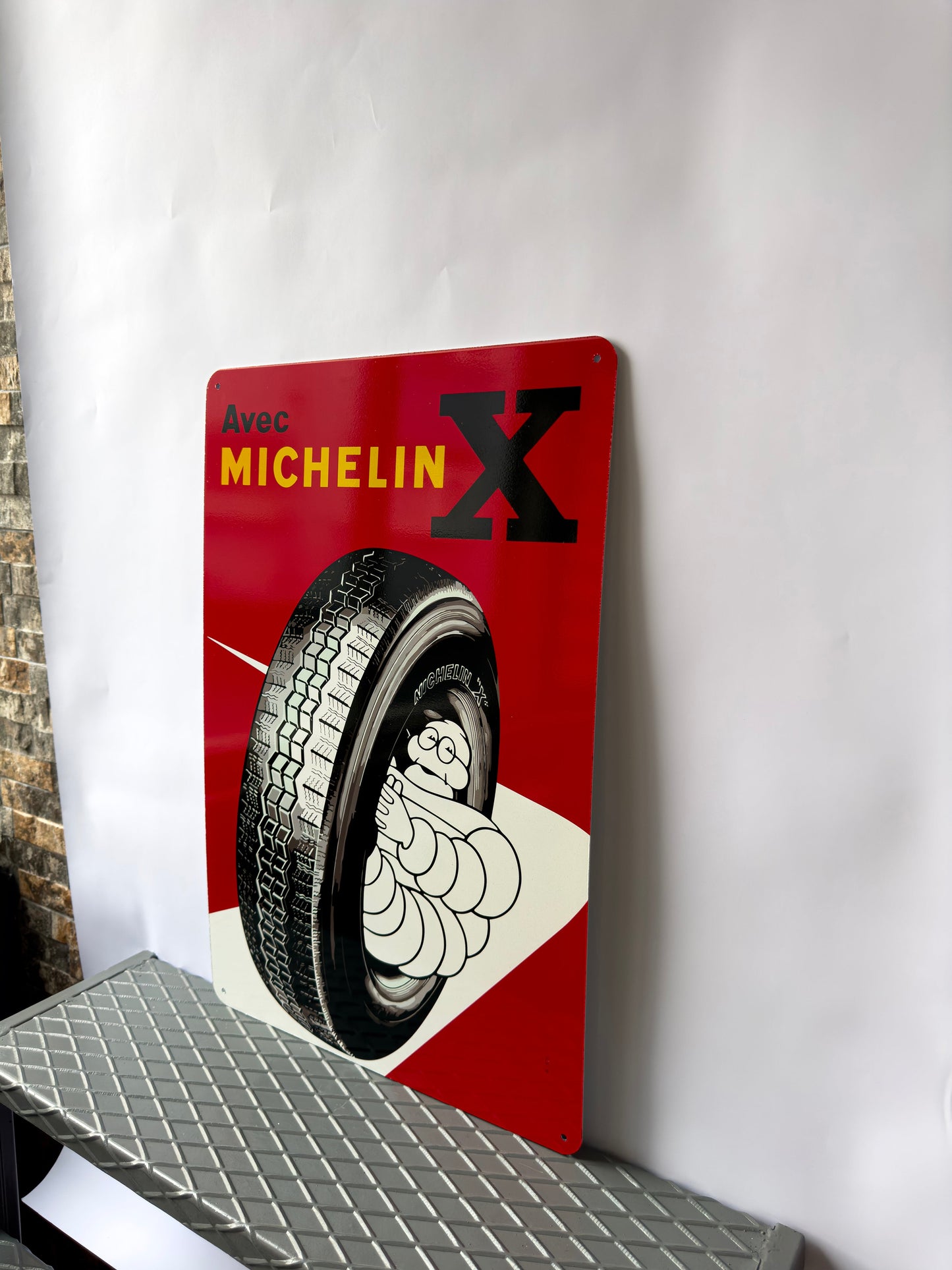 Michelin X, Bibendum Metal Tabela