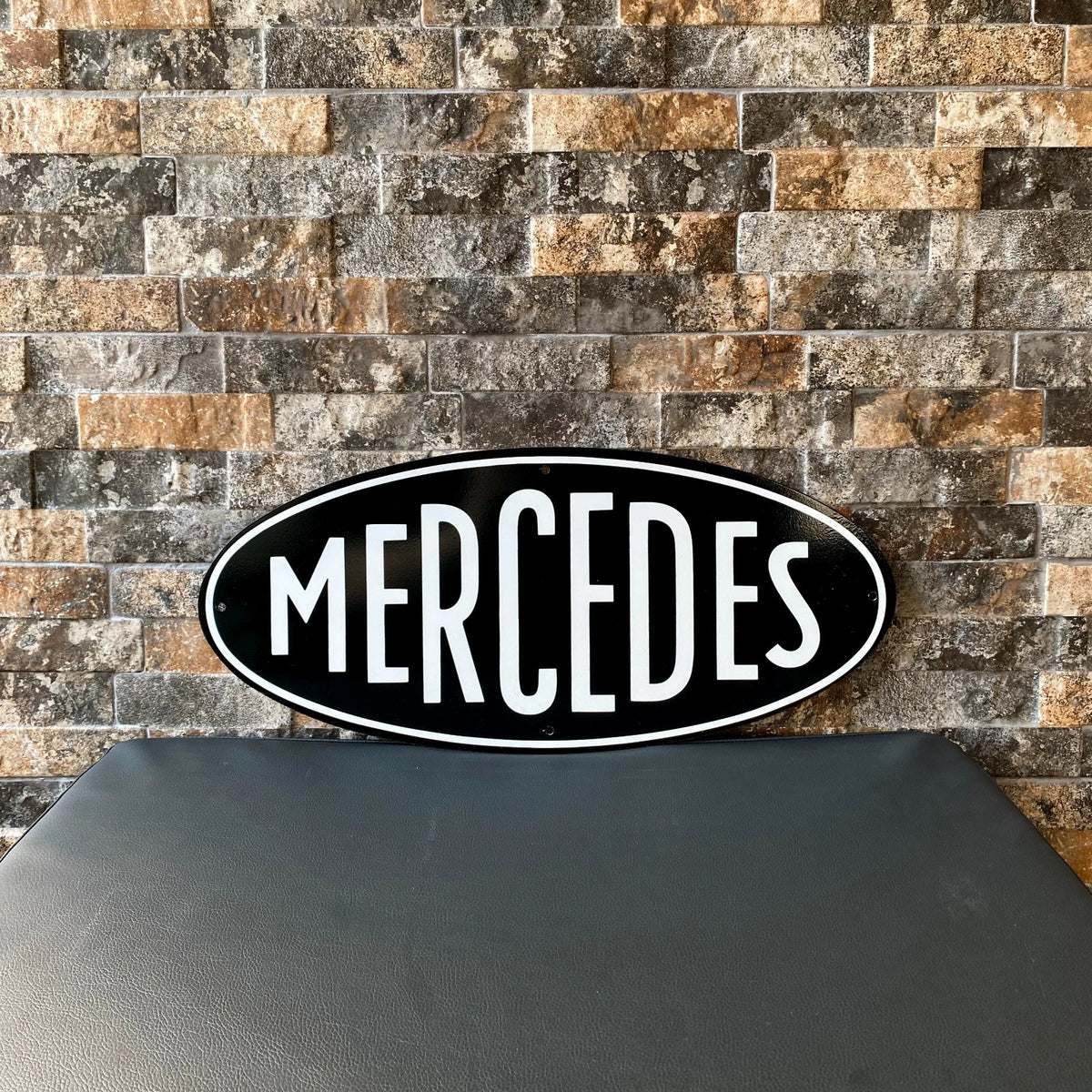 1909 Mercedes-Benz Oval Emblem - First Official Logo Metal Tabela