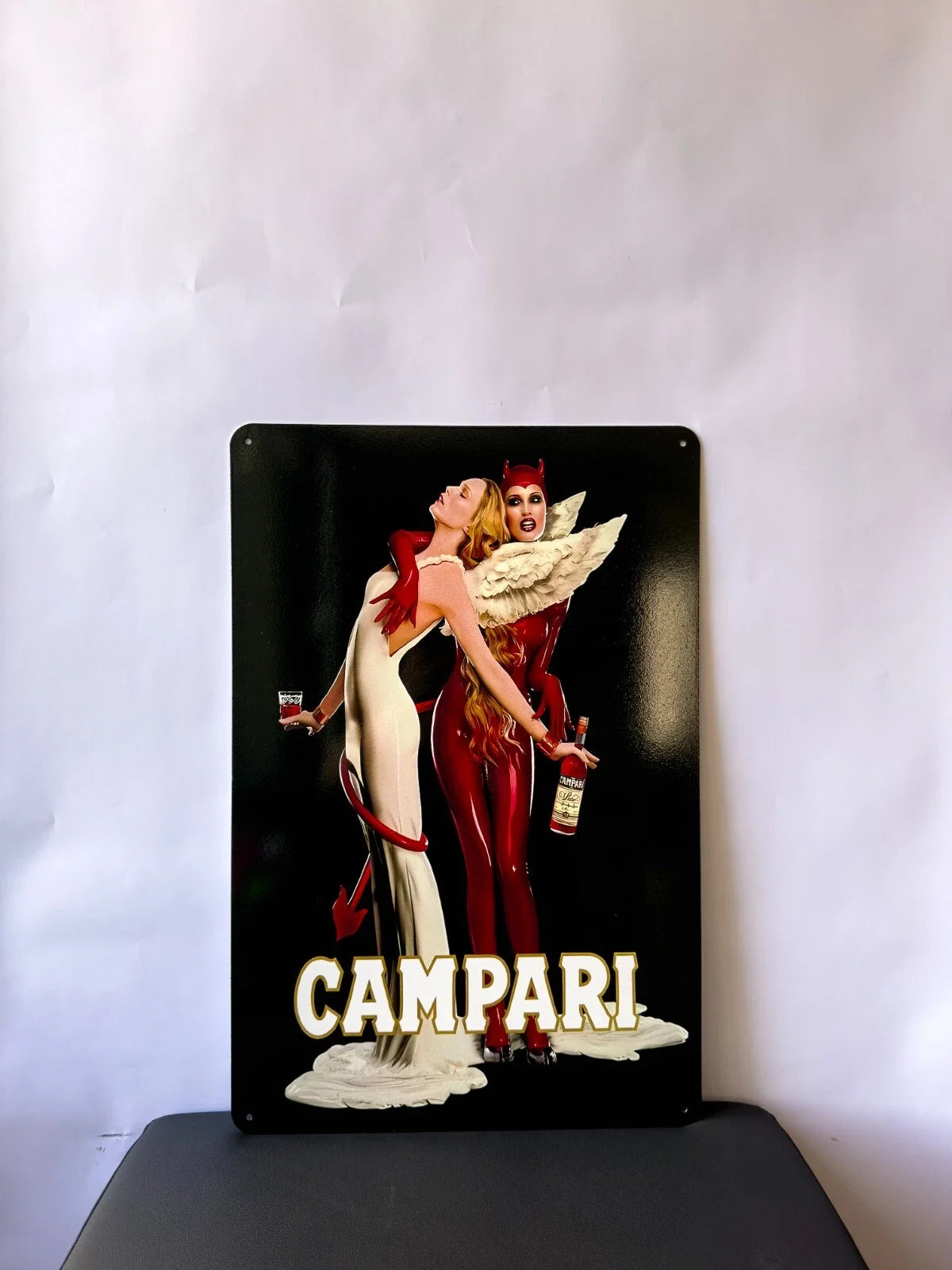 Campari Angel & Devil Duality Metal Tabela