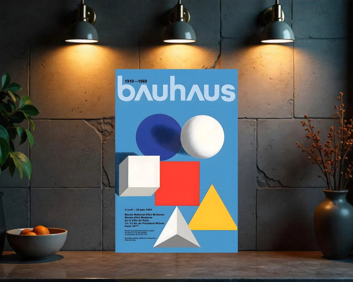 Bauhaus 1919 - 1969 Geometric Metal Tabela