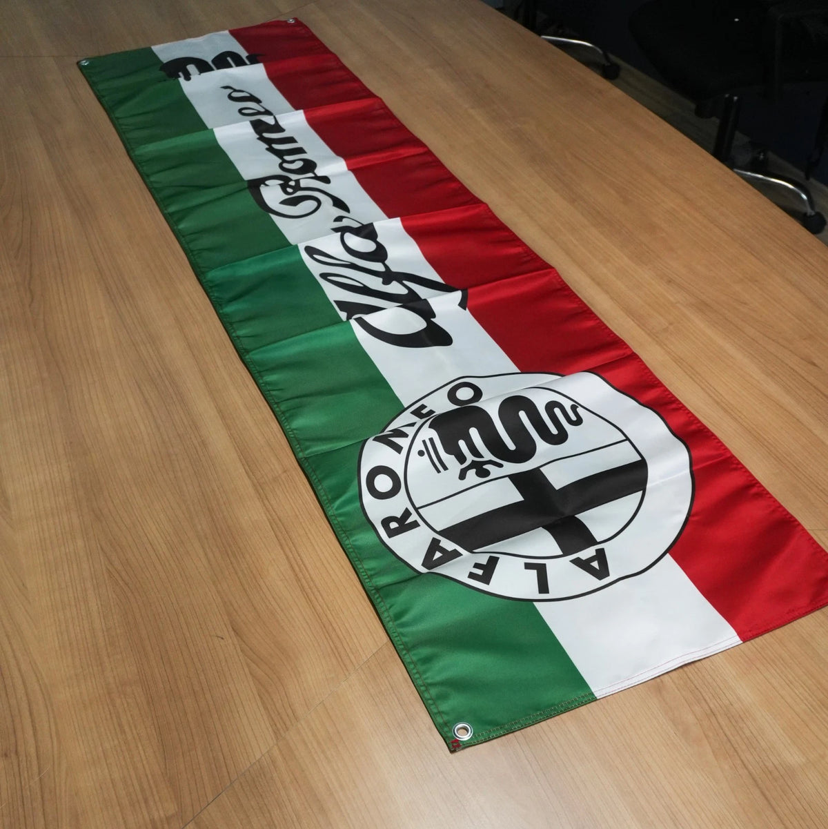 Alfa Romeo Milano Tricolore Flama