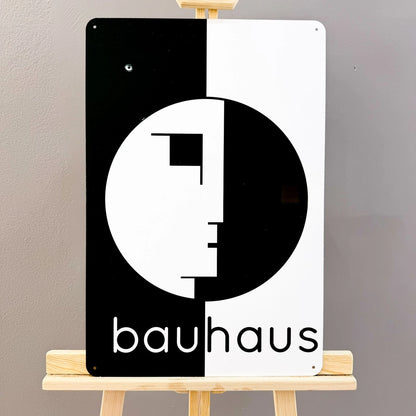 Bauhaus - Minimalist Modern Art Metal Tabela