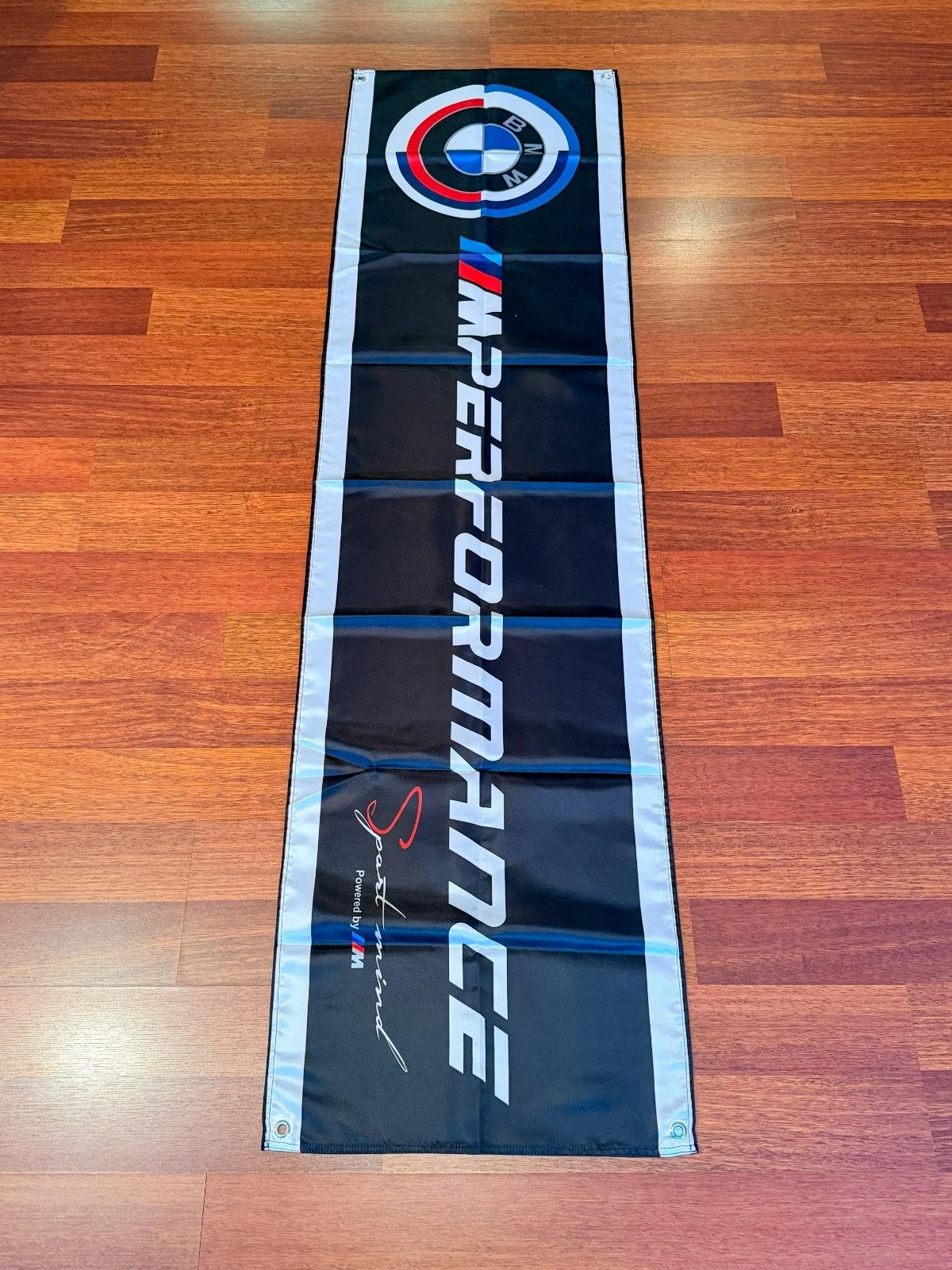 BMW M Performance Signature Flama