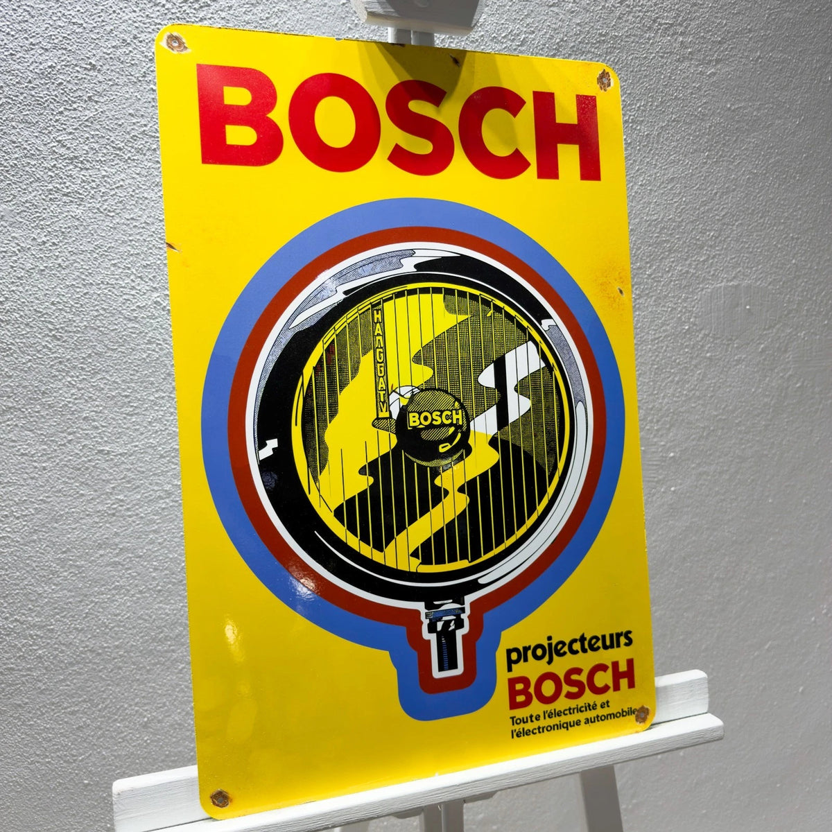 Bosch Rusty Headlamp Metal Tabela