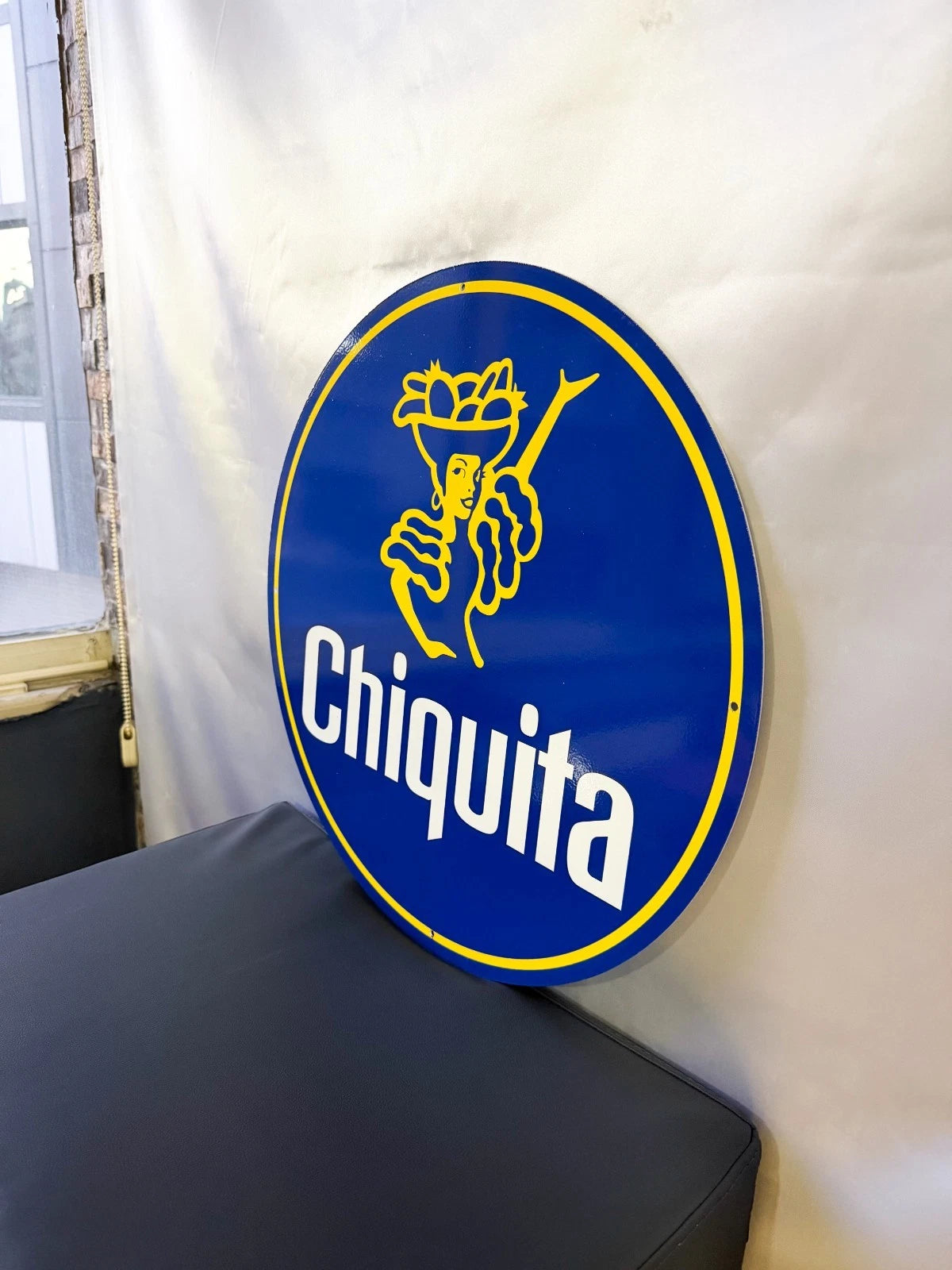 Chiquita - Fruit Advertising Metal Tabela