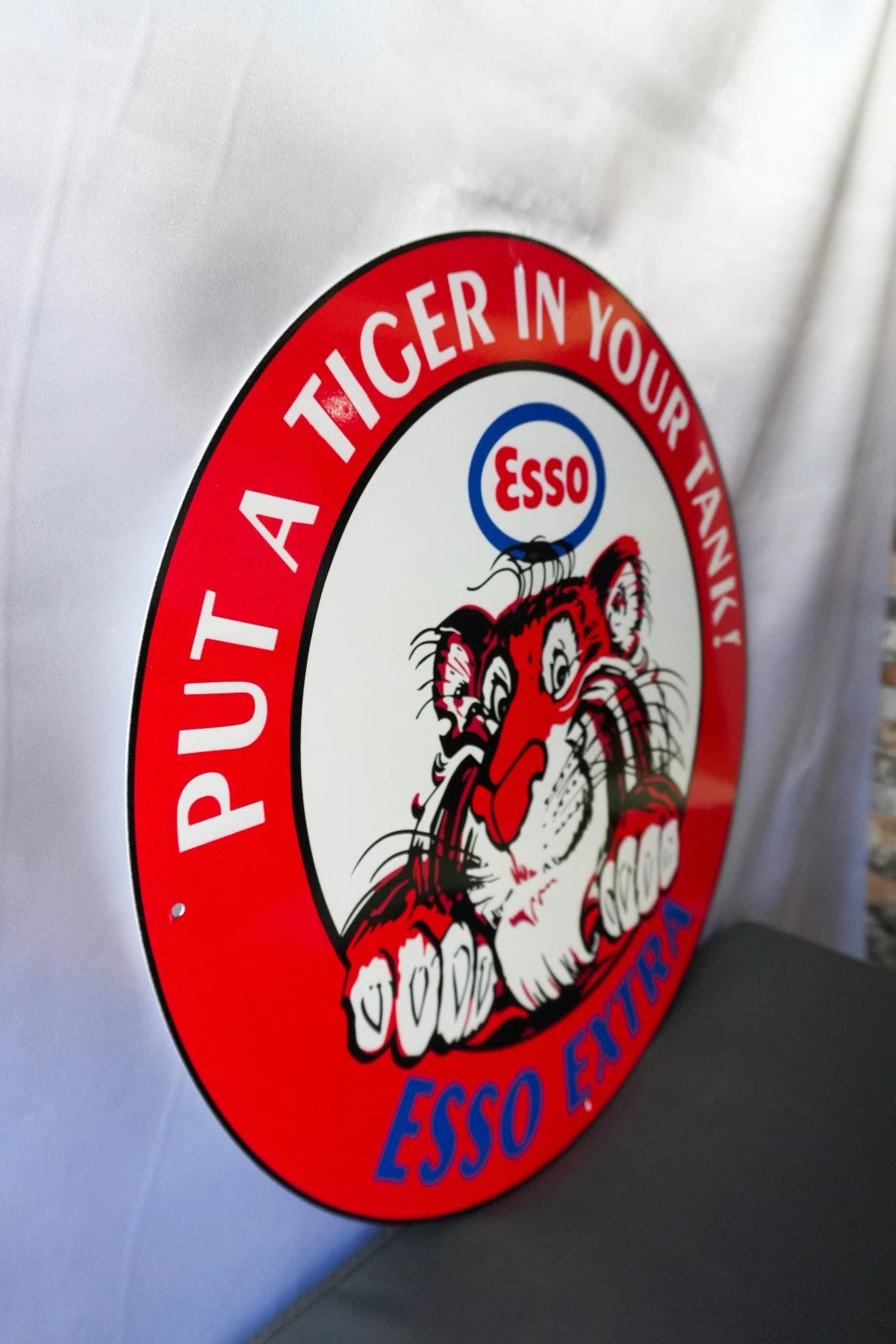 Esso Extra - Put a Tiger in Your Tank!" Tiger Motoring - 19.7 Metal Tabela