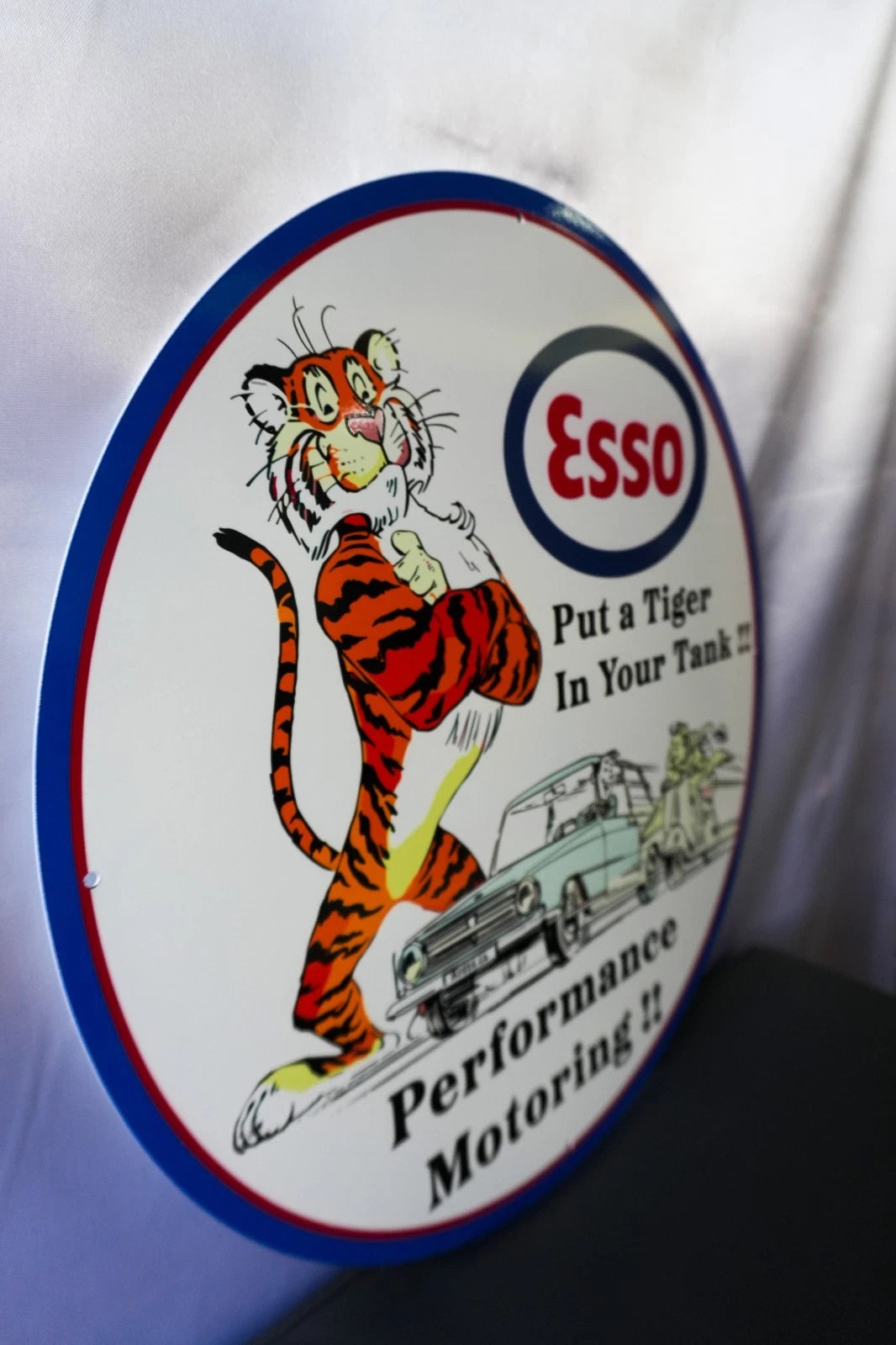 Esso - Put a Tiger in Your Tank!! - Tiger Motoring - 19.7 Metal Tabela