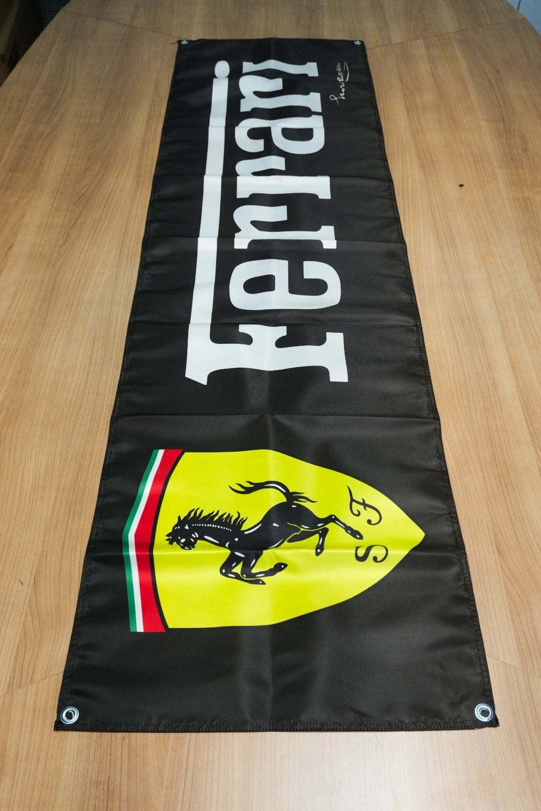 Ferrari Scuderia Flama