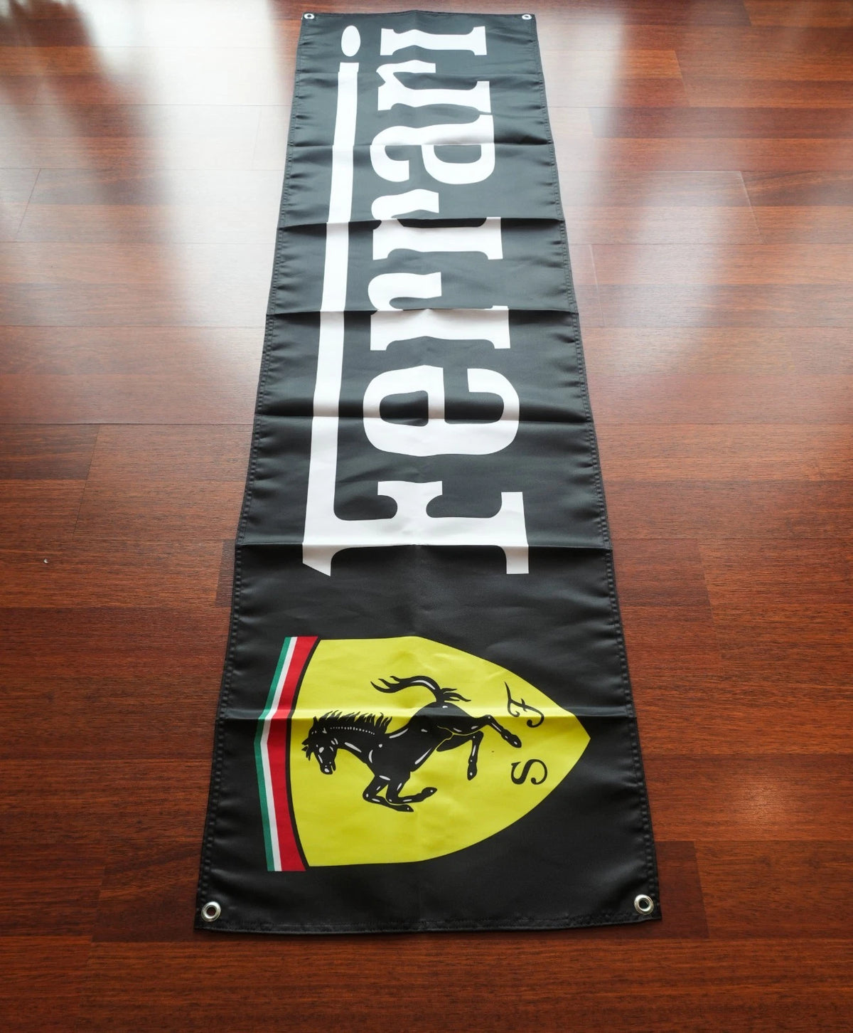 Ferrari Scuderia Flama