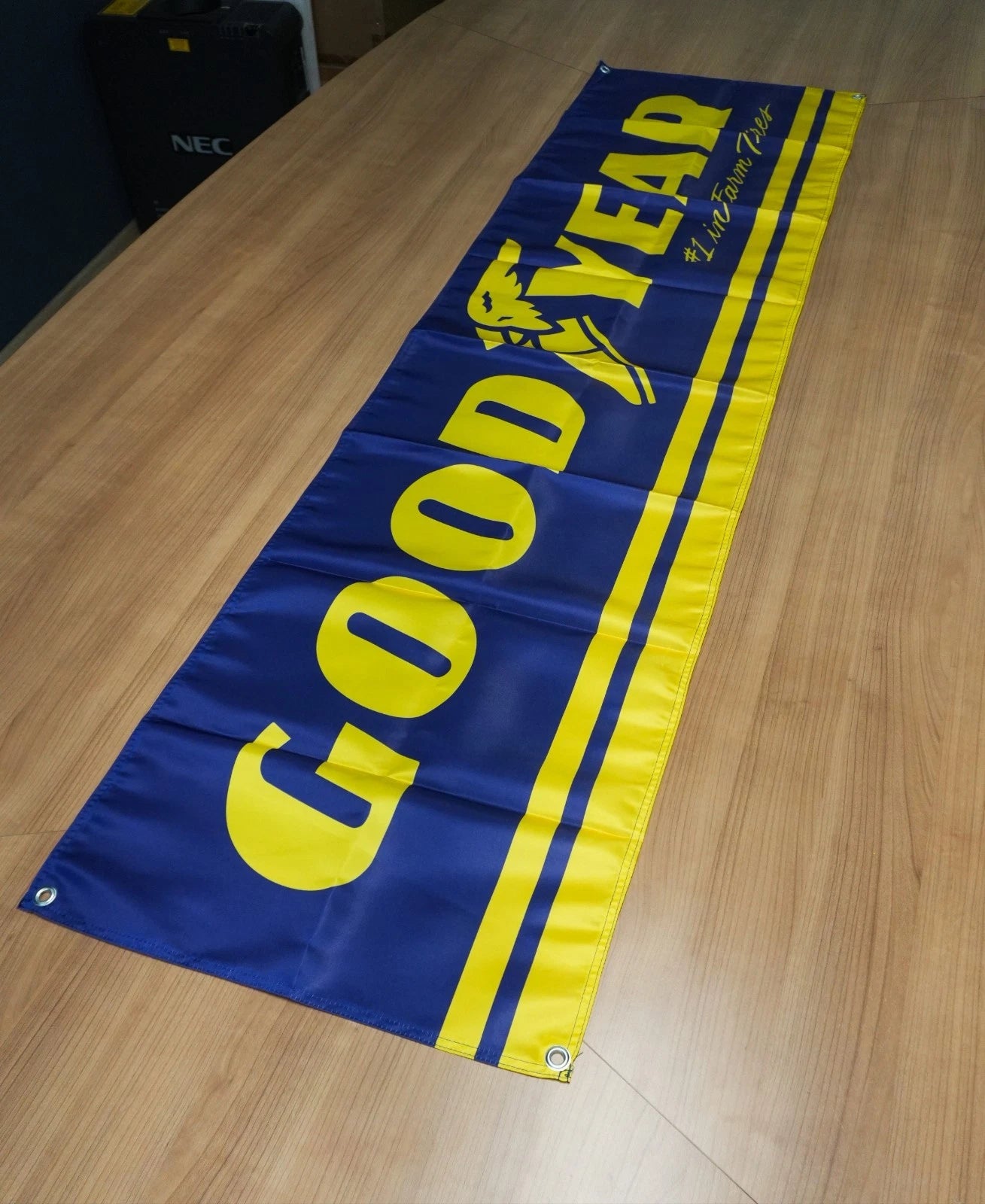 Goodyear Racing Blue Flama