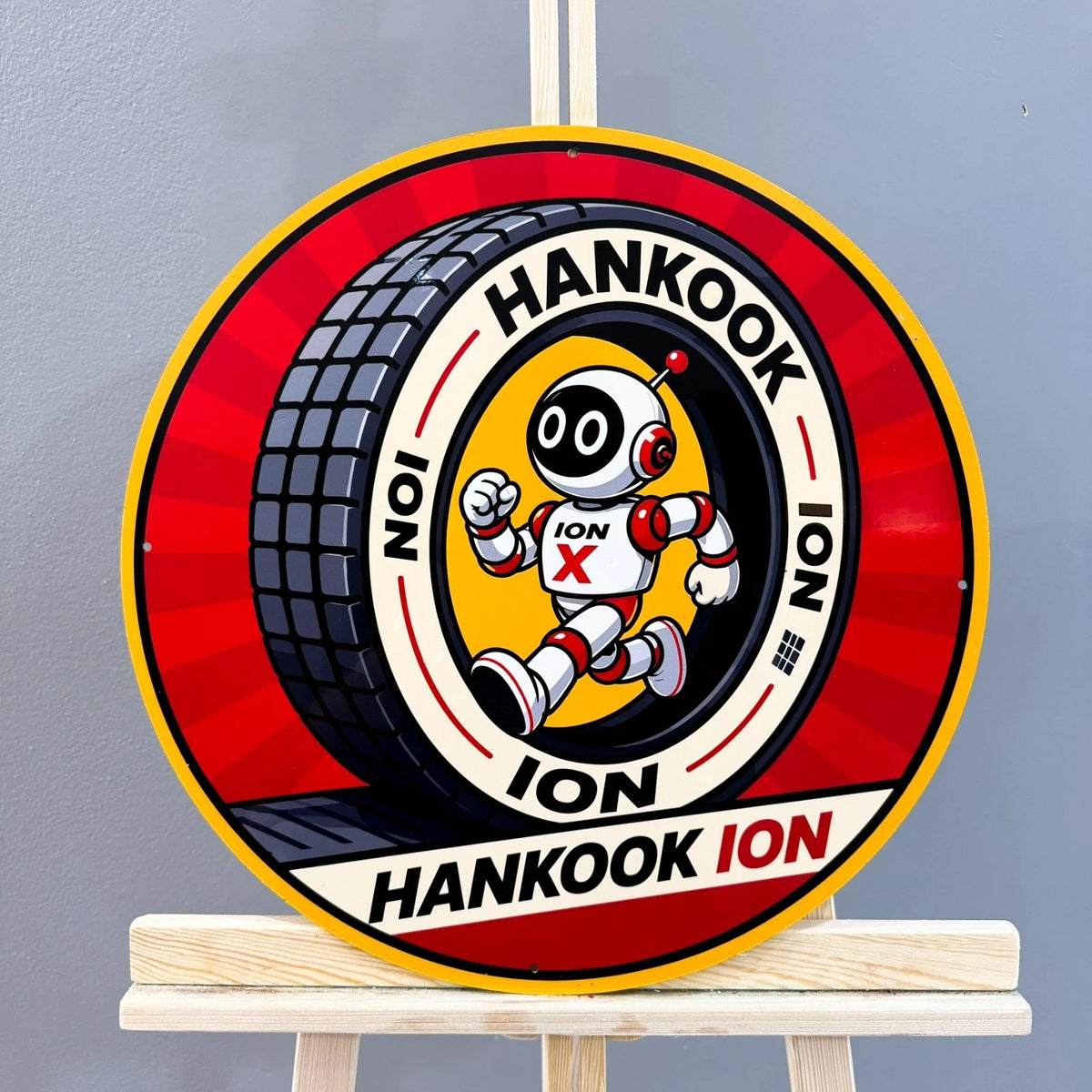 Hankook iON X Tire Mascot Metal Tabela