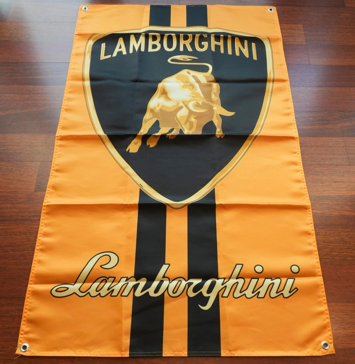 Lamborghini Heritage - Golden Bull Flama