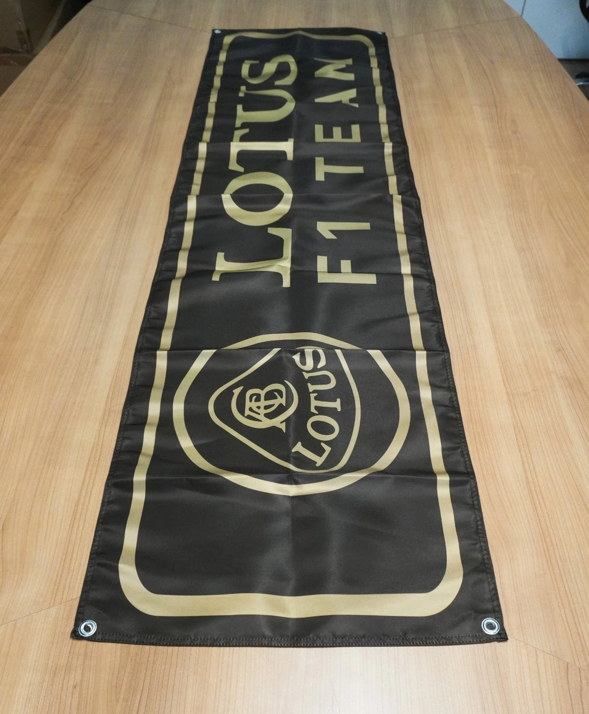Lotus F1 Team Flama