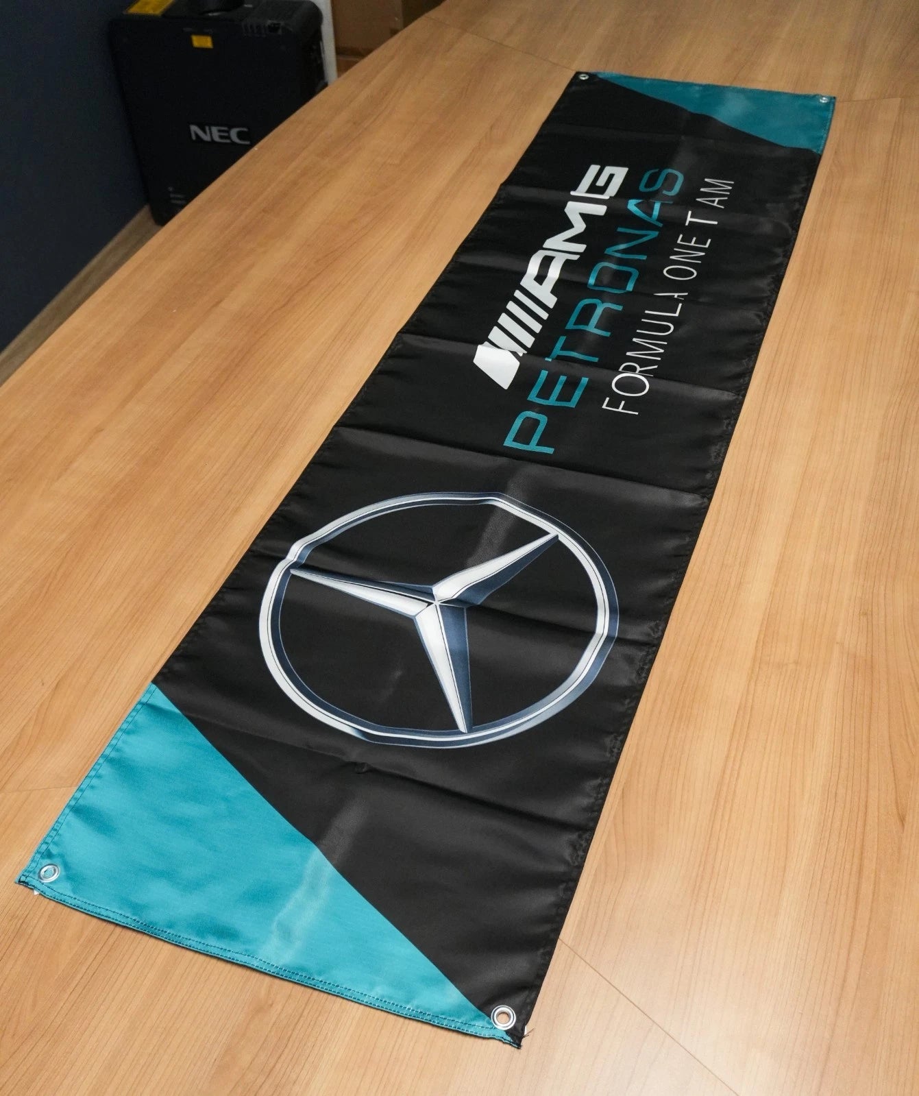 Mercedes AMG Petronas Black Flama