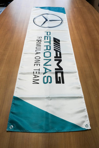 Mercedes AMG Petronas White Flama