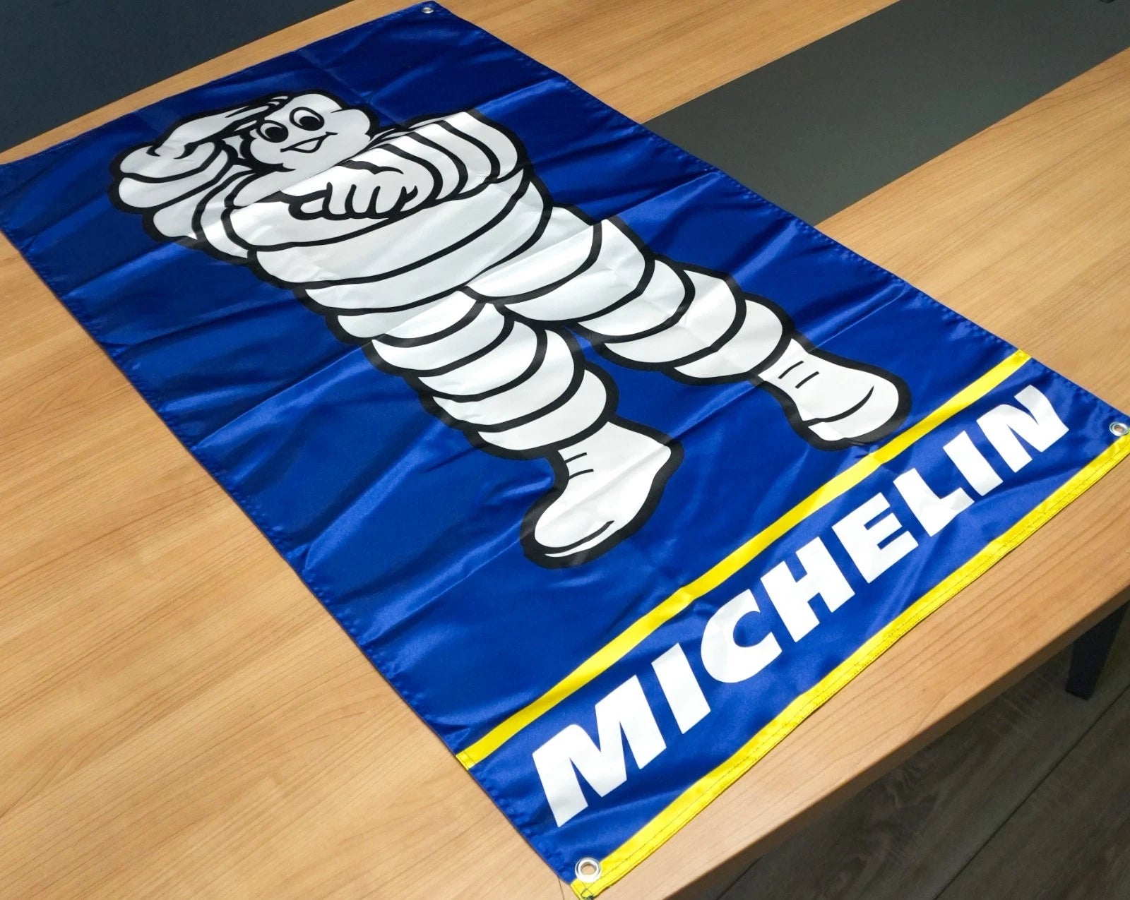 Michelin Classic Bibendum Flama