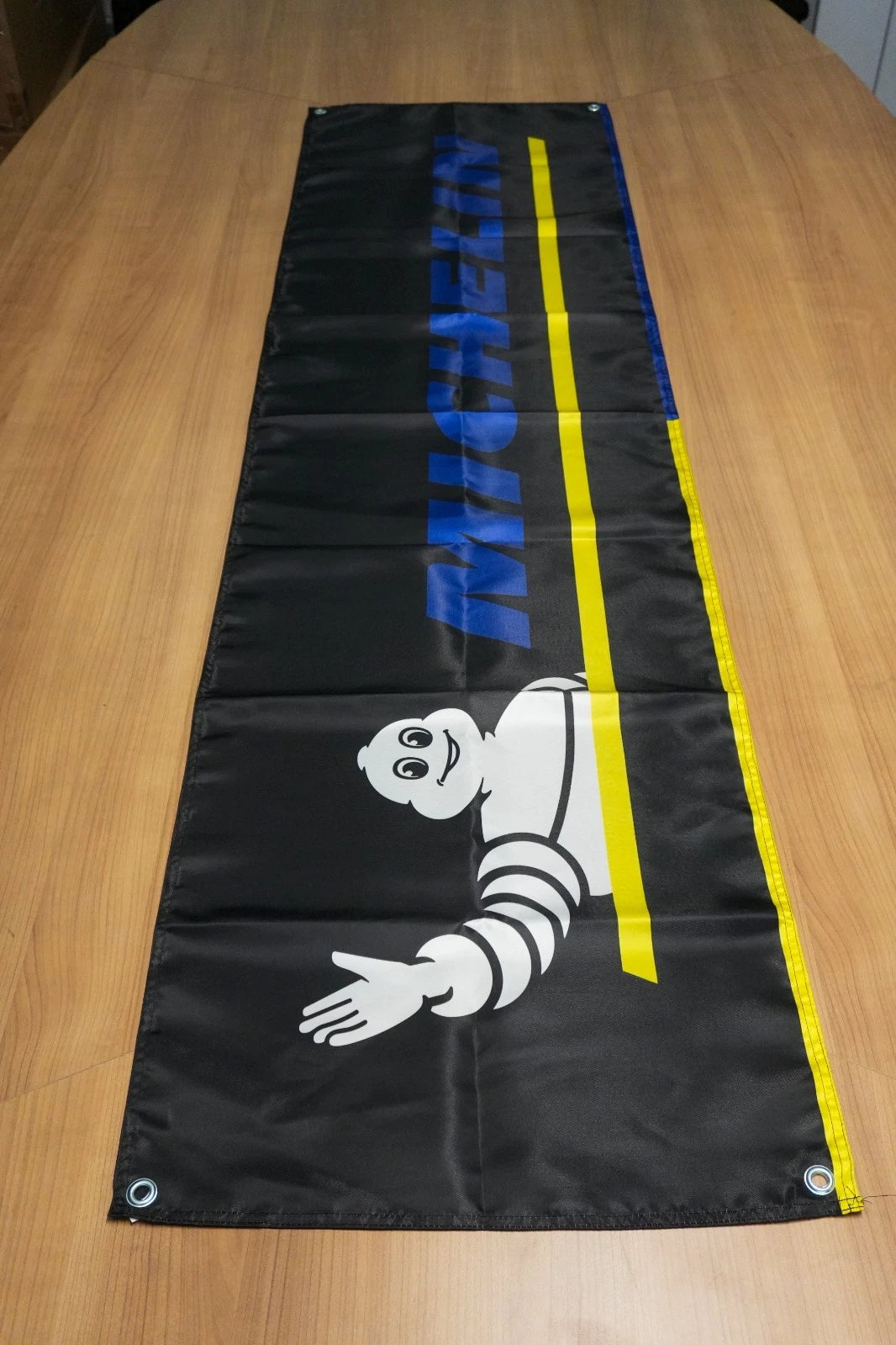 Michelin Yellow Line Flama