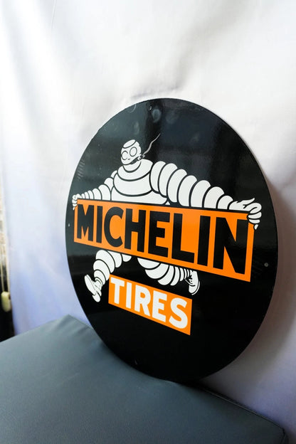 Michelin Tires - Bibendum Running Metal Tabela