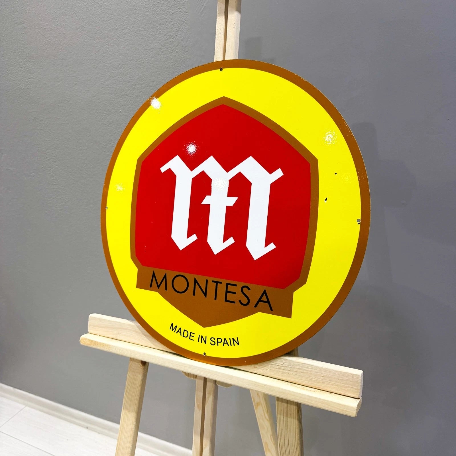 Montesa Motorcycle Logo Metal Tabela