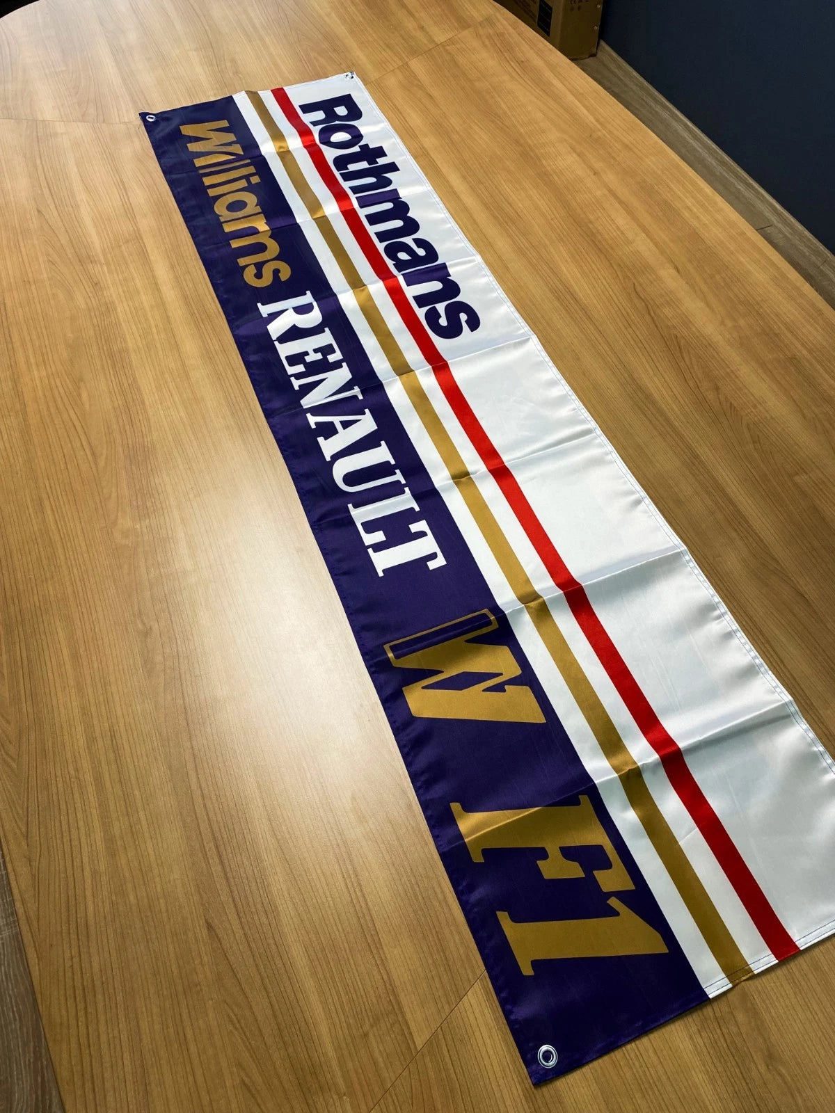 Rothmans Flama