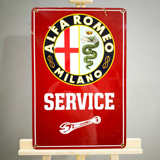 Rusted Alfa Romeo Service Metal Tabela