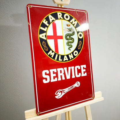 Rusted Alfa Romeo Service Metal Tabela